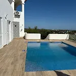 Solar Dos Lirios Prázdninový dům *