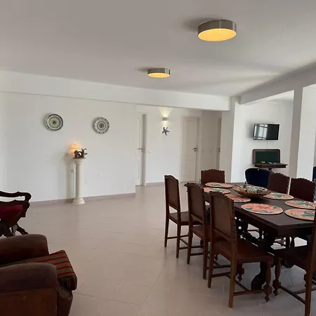 Holiday home Solar Dos Lirios *