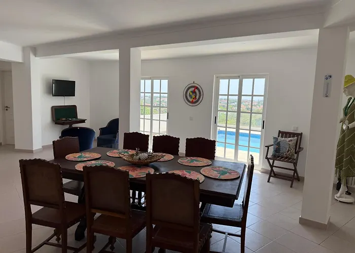 Solar Dos Lirios 別荘 ローレ