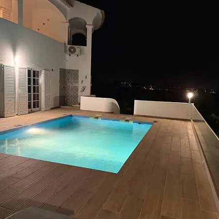 Solar Dos Lirios Vakantiehuis Loulé